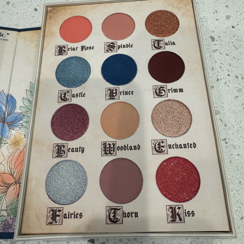 Fairy Tales eyeshadow palette